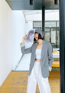 现货，春软，格子西装收腰型外套,女装西装,锦华秀逸