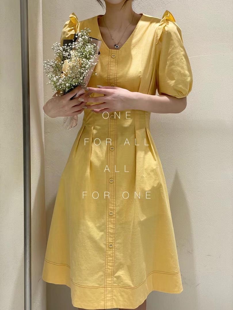 夏季新款木耳边连衣裙，女装连衣裙，虹朵朵
