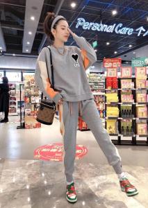 春季新款爱心??套装,女装职业装,一杭
