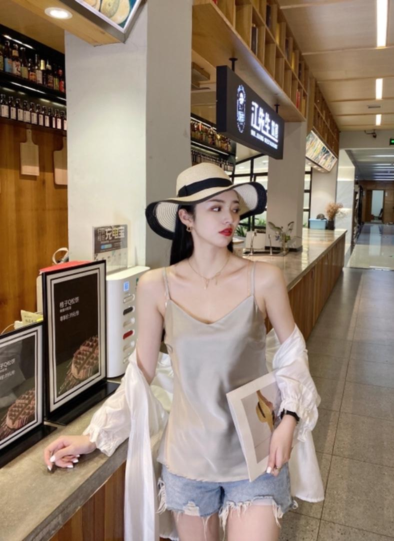 吊带打底衫，女装背心吊带，魅力元素