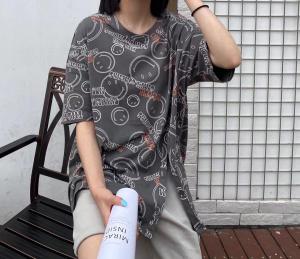 女装