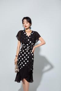 女装