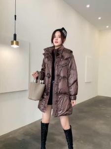 羽绒服,女装羽绒服,流行风暴