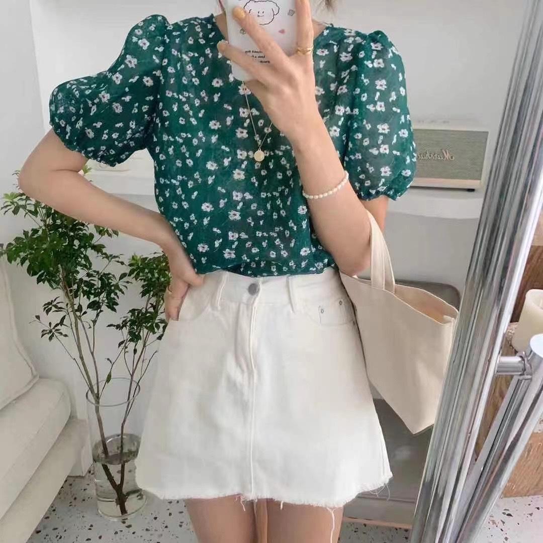 新款小衫，女装，一点点