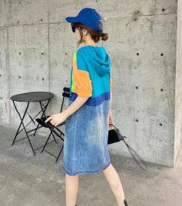 【现货】夏季新款防晒撞色拼接牛仔连帽潮款连衣裙,女装连衣裙,微迪菲