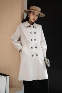女装