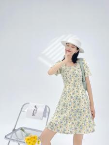 2021夏高品质设计连衣裙现货SML,女装连衣裙,R2