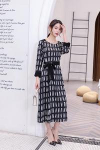 夏季新款 韩版时尚连衣裙,女装连衣裙,裳之恋语