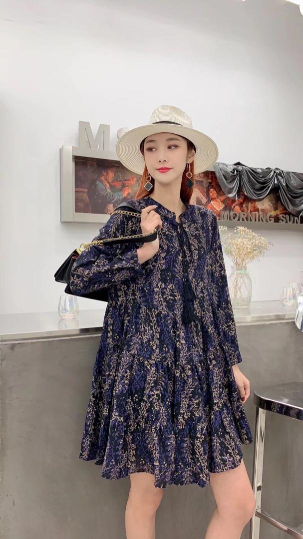 春装连衣裙，女装连衣裙，英蝶舞