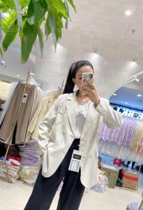 女装