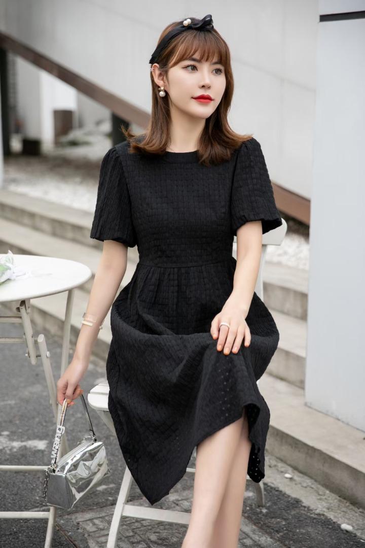 （现货）连衣裙，女装连衣裙，伊娜蕾尔
