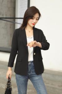 2021春装新款西装外套,女装西装,菲雪妮