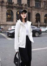 春款爱心带帽开衫，女装，魅力可诗