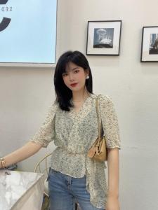 夏季新品碎花碎花上衣,女装,色调轩