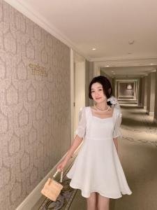 定制珍珠连衣裙,女装连衣裙,M.W 嫚维
