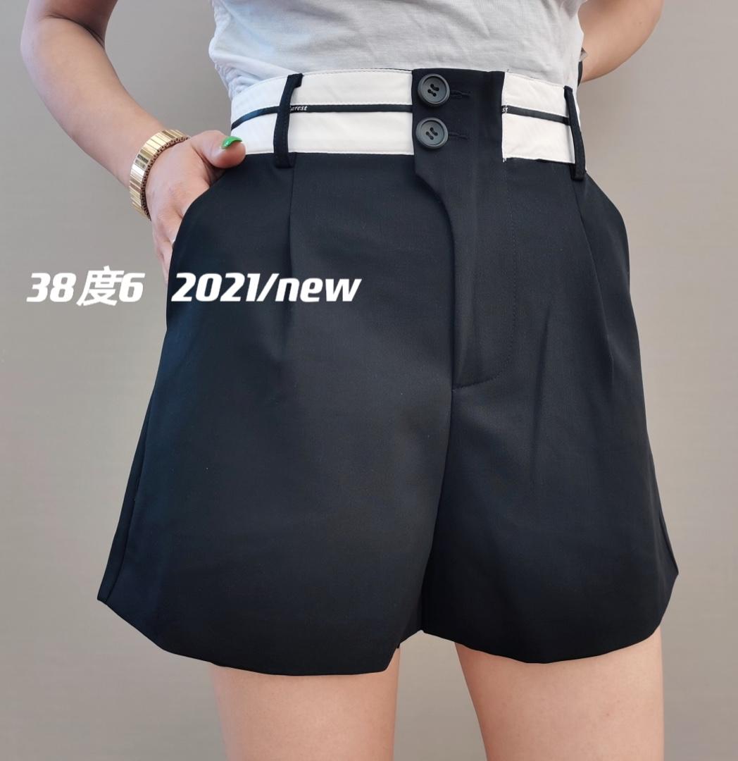 百搭显瘦上衣搭配时尚云朵裤，女装，38度6