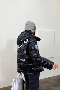 90白鸭绒 潮牌羽绒服，女装羽绒服，俊泽.哈妮