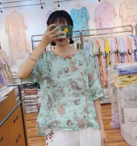 女装