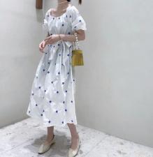 现货！连衣裙，女装连衣裙，more(2F)