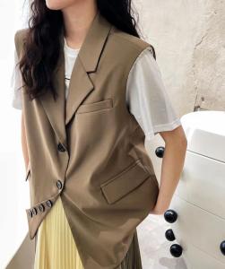 设计师款翻扣马甲,女装马夹,JY.OUBEN