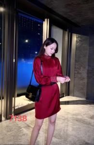 女人驿站2021新款7138款连衣裙,女装连衣裙,女人驿站