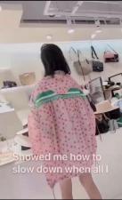 DG889欧洲站2021夏季新款连帽碎花下摆抽绳拼接薄款防晒，女装，L·H·X