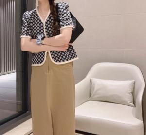 刺绣麻棉珍珠扣开衫,女装,新袖