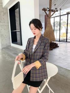 2021年春款休闲格子西装,女装西装,圣伊敏