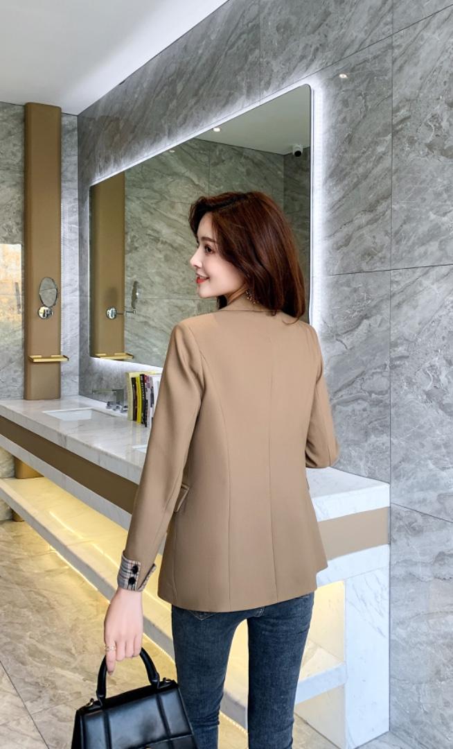 2021春装新款小西装袖口拼格子20297#，女装西装，樱·之秀