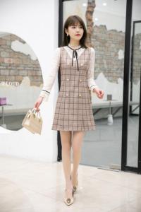 女装
