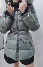 90羽绒，女装，宝姿雨漫绣