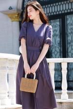 【夏季新款】优雅文艺风连衣裙，采用V领设计，勾勒脖颈曲线，女装连衣裙，杰菲娜