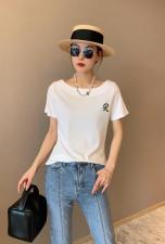 夏季新款时尚女装，女装，田鑫依族