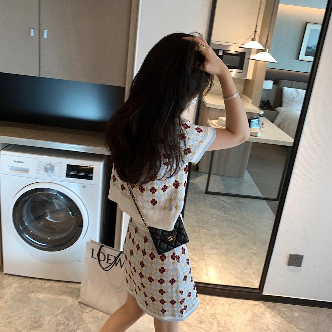 小香风四叶草套装，女装职业装，XTZ style