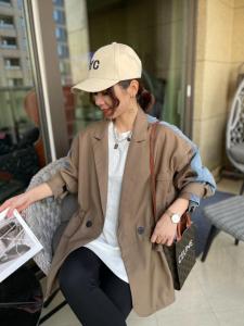 牛仔拼接西装,女装西装,跳跳谷