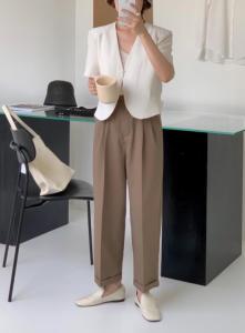女装