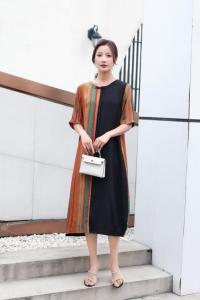 夏季大版妈妈款香云丝连衣裙,女装连衣裙,矢口日慧