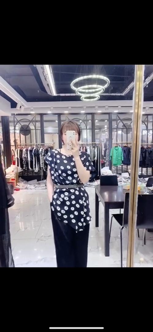 香水女孩 XSNH115591
