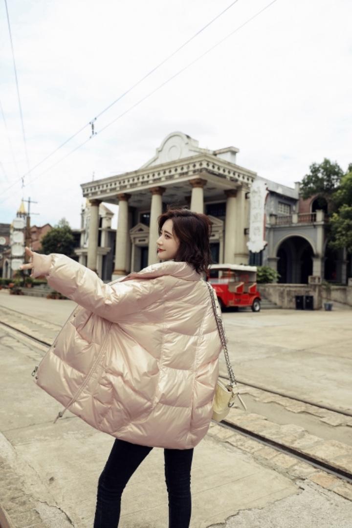面包服，女装，卡西姆 卡曼罗