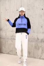 新款女裤休闲卫裤松紧腰收脚裤刺绣图标，女装休闲裤，冬进一族