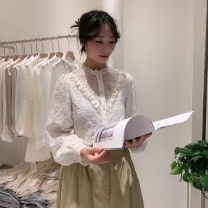 特定刺绣花甜美风衬衣,女装,麦筱萌