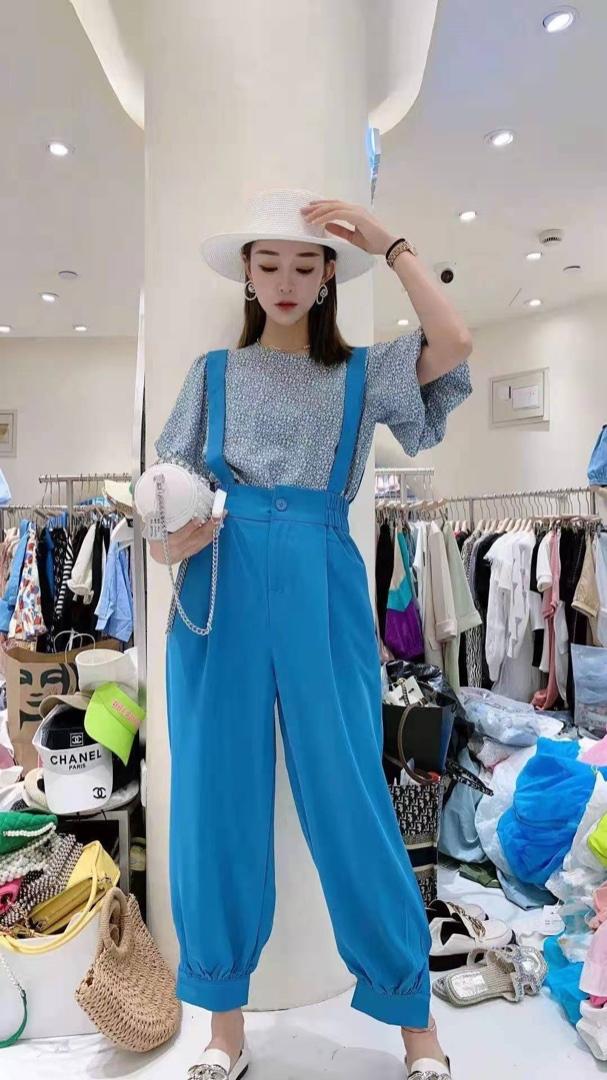 套装两码，女装职业装，8+9