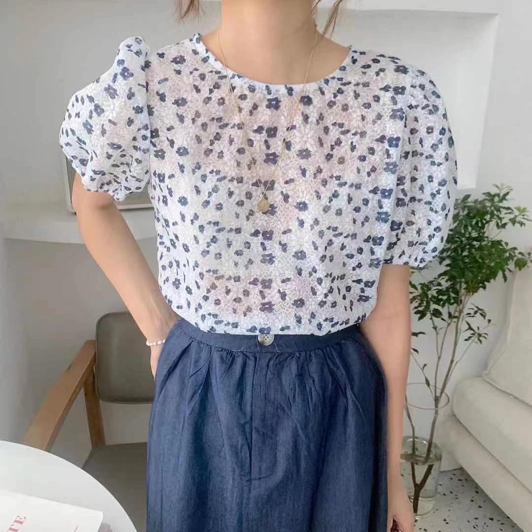 新款小衫，女装，一点点