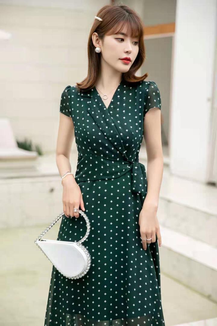 （现货）连衣裙，女装连衣裙，伊娜蕾尔