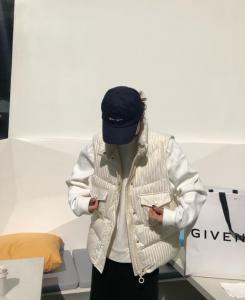 女装