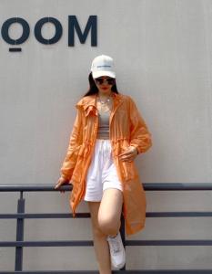 百靓苑夏季新款、现货中，女装，百靓苑