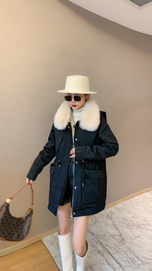 现货冬装派克服，女装，泰靡