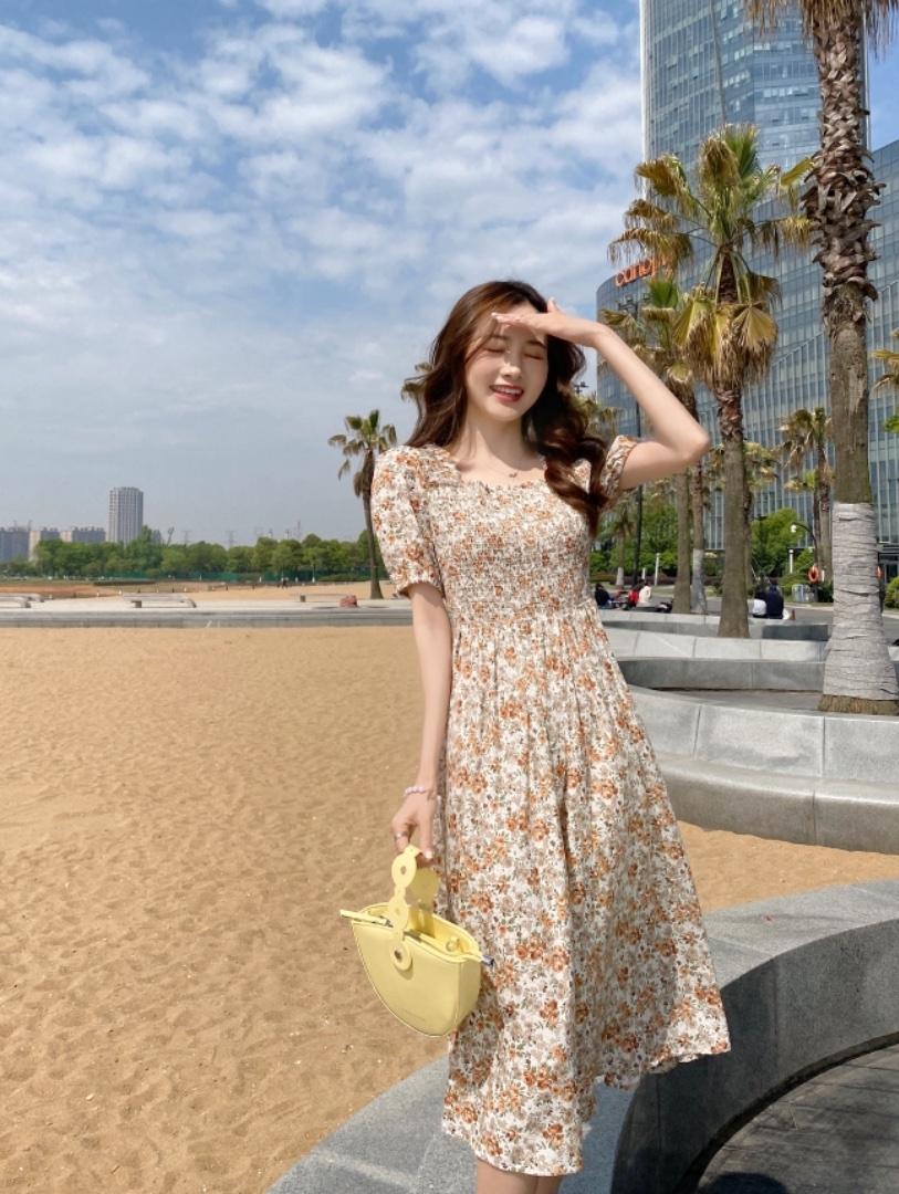 夏季韩版显瘦连衣裙，女装连衣裙，E莎