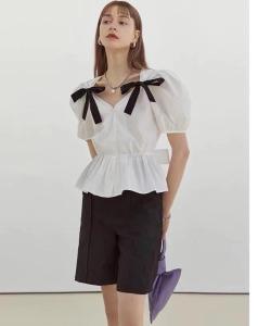 女装