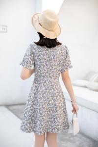 碎花连衣裙，现货,女装连衣裙,伊艺不舍